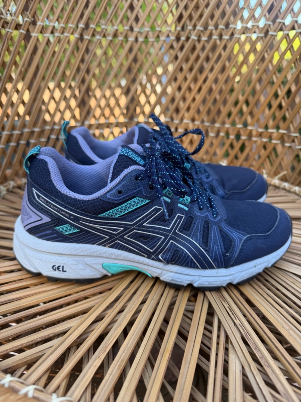 Asics Gel-Venture 7 running shoes size 7